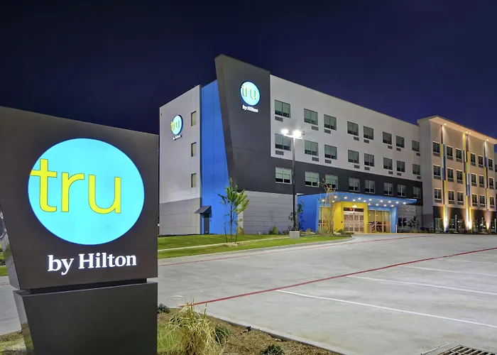 Hotel Tru By Hilton Worth Fossil Creek 3*